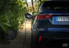 Exterieur_jaguar-e-pace-hybrid-1-5-phev-309ch_21
                                                        width=